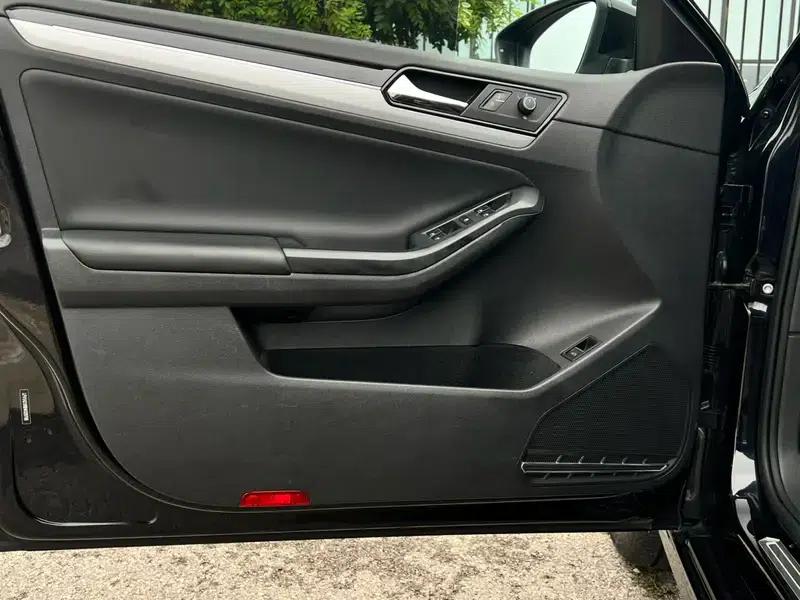 Sagitar 2018 180TSI DSG Premium Edition — миниатюра 9