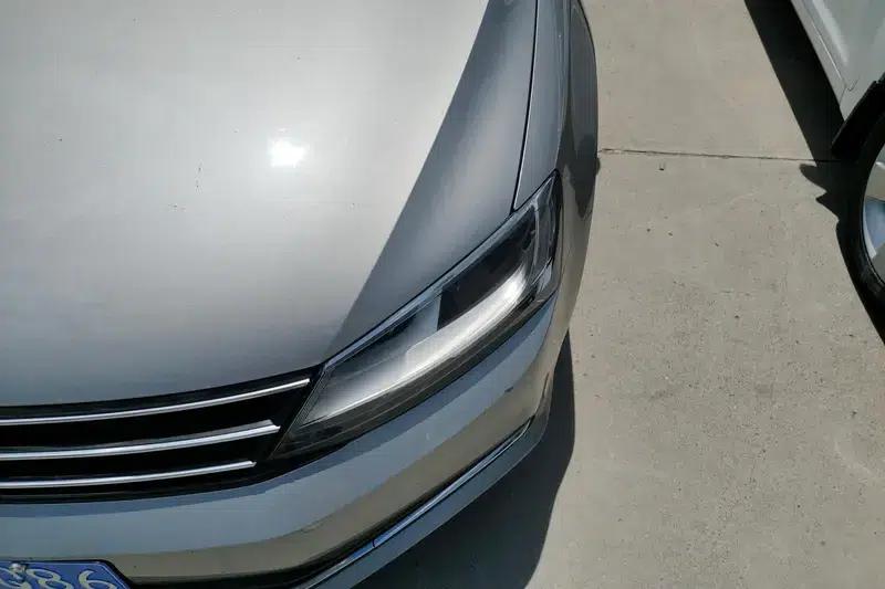 2015 Volkswagen Sagitar 1.6L Automatic Comfort Model — миниатюра 4