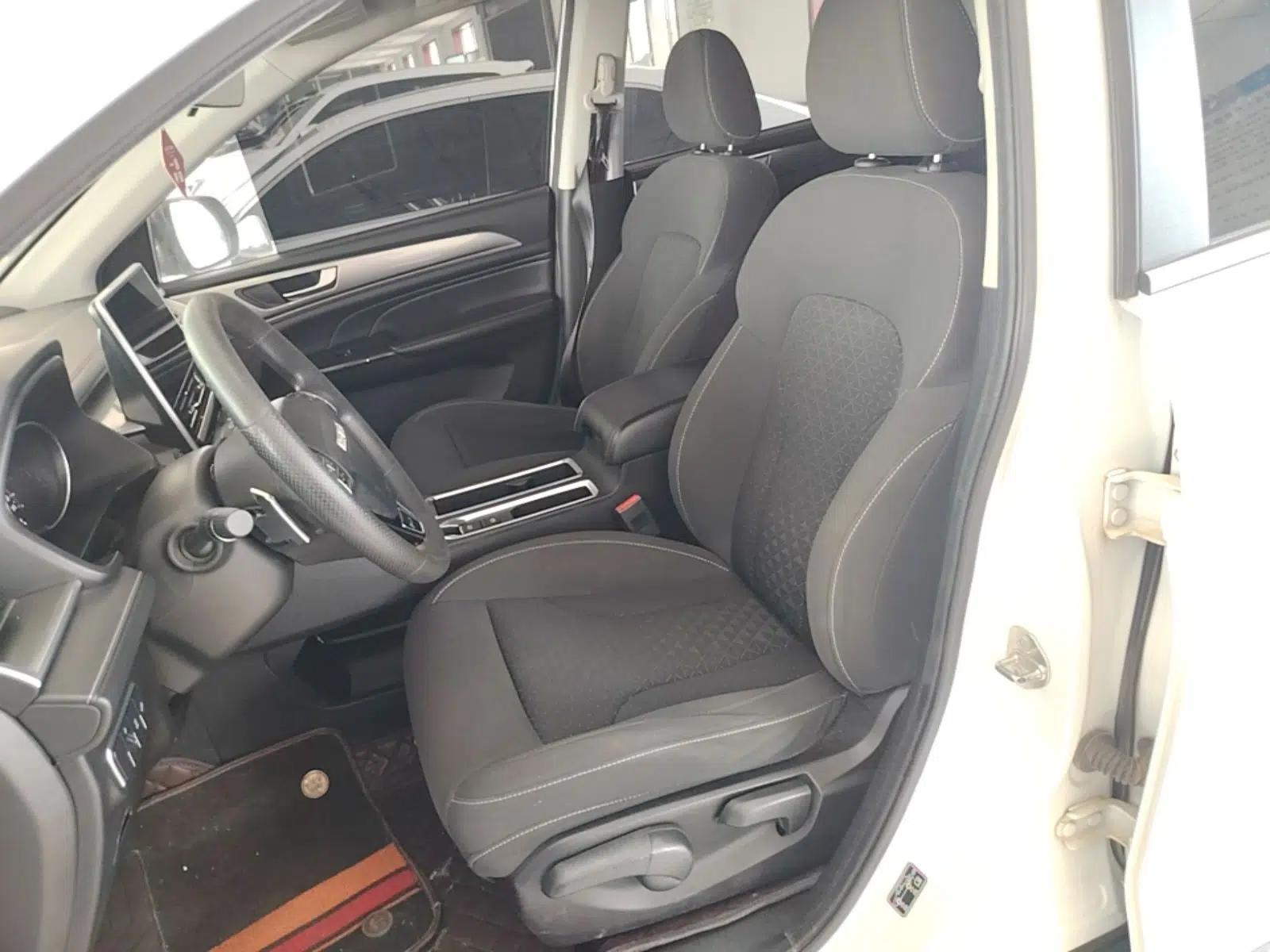 Haval M6 2021 PLUS 1.5T DCT Elite Smart Connectivity Model — миниатюра 17