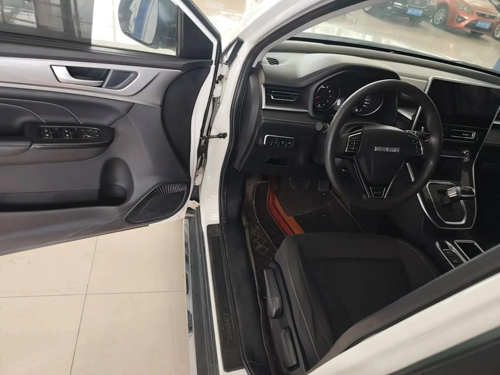 Haval M6 2021 PLUS 1.5T DCT Elite Smart Connectivity Model — миниатюра 18