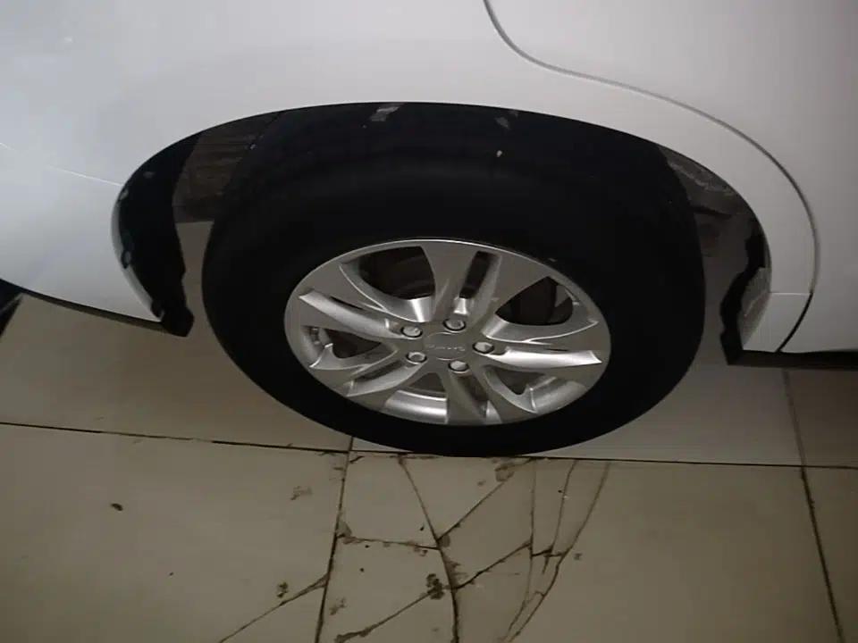 Haval M6 2019 1.5T DCT Two-Wheel Drive Elite Version China VI Standard — миниатюра 11
