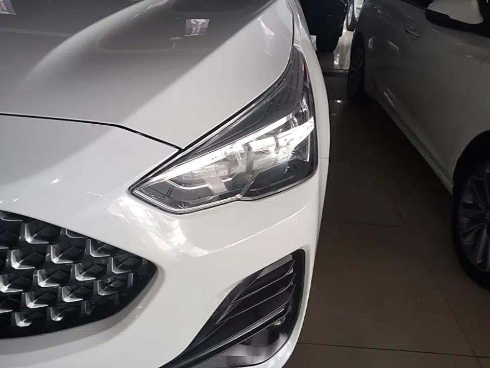 Haval M6 2019 1.5T DCT Two-Wheel Drive Elite Version China VI Standard — миниатюра 8