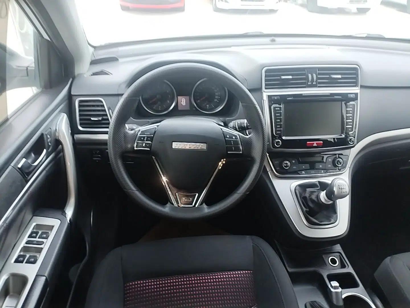 Haval M6 2018 1.5T Manual Two-Wheel Drive Urban Model — миниатюра 18