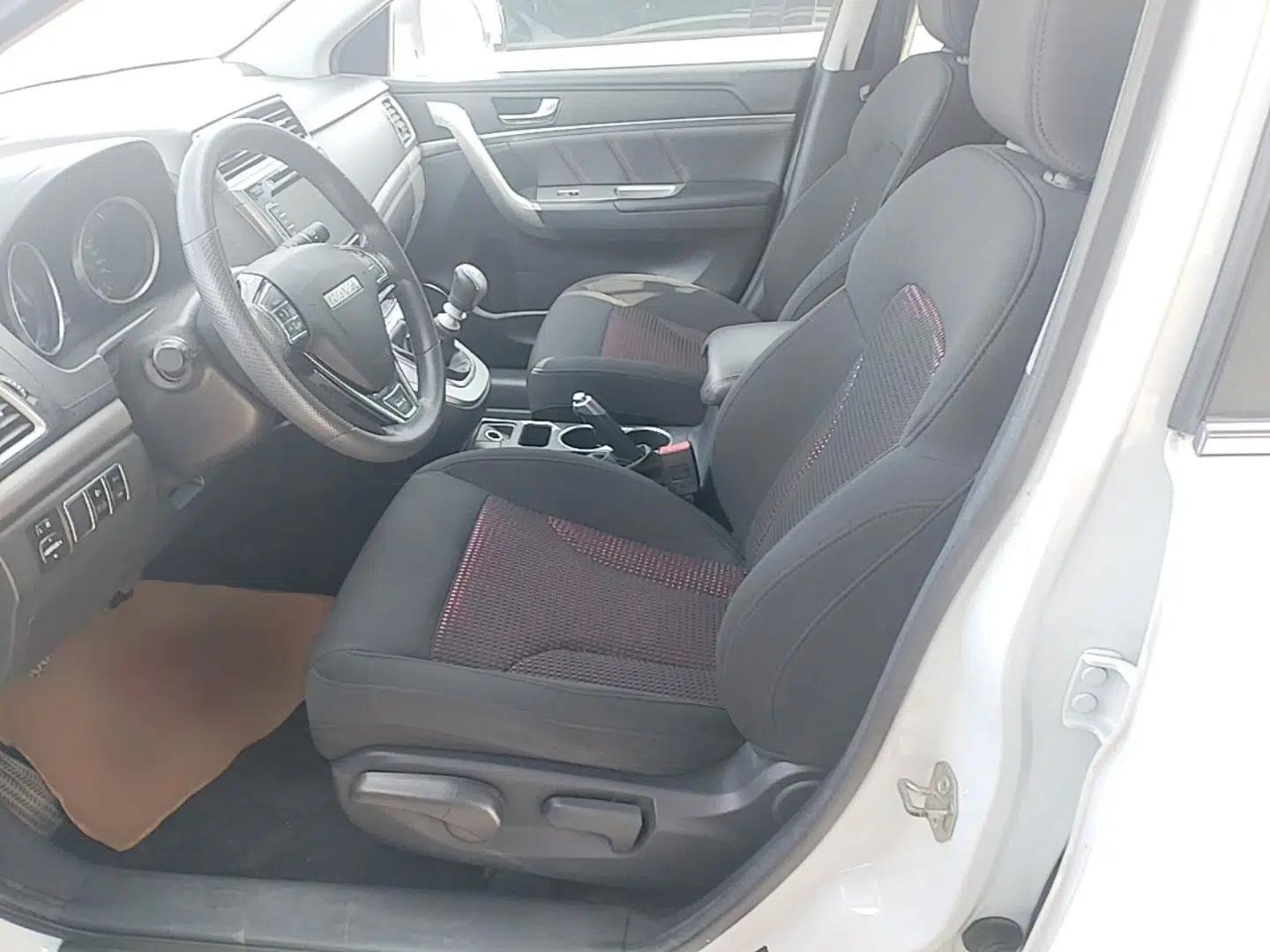 Haval M6 2018 1.5T Manual Two-Wheel Drive Urban Model — миниатюра 22