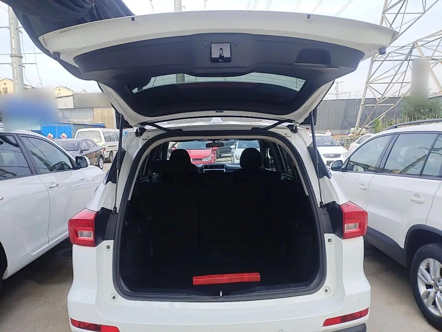 Haval M6 2018 1.5T Manual Two-Wheel Drive Urban Model — миниатюра 27