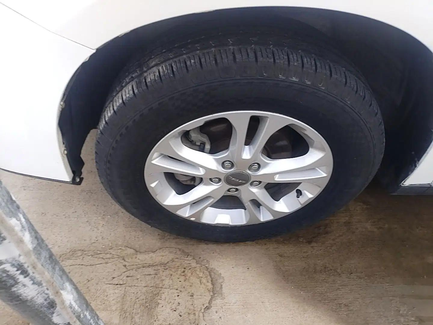 Haval M6 2018 1.5T Manual Two-Wheel Drive Urban Model — миниатюра 10