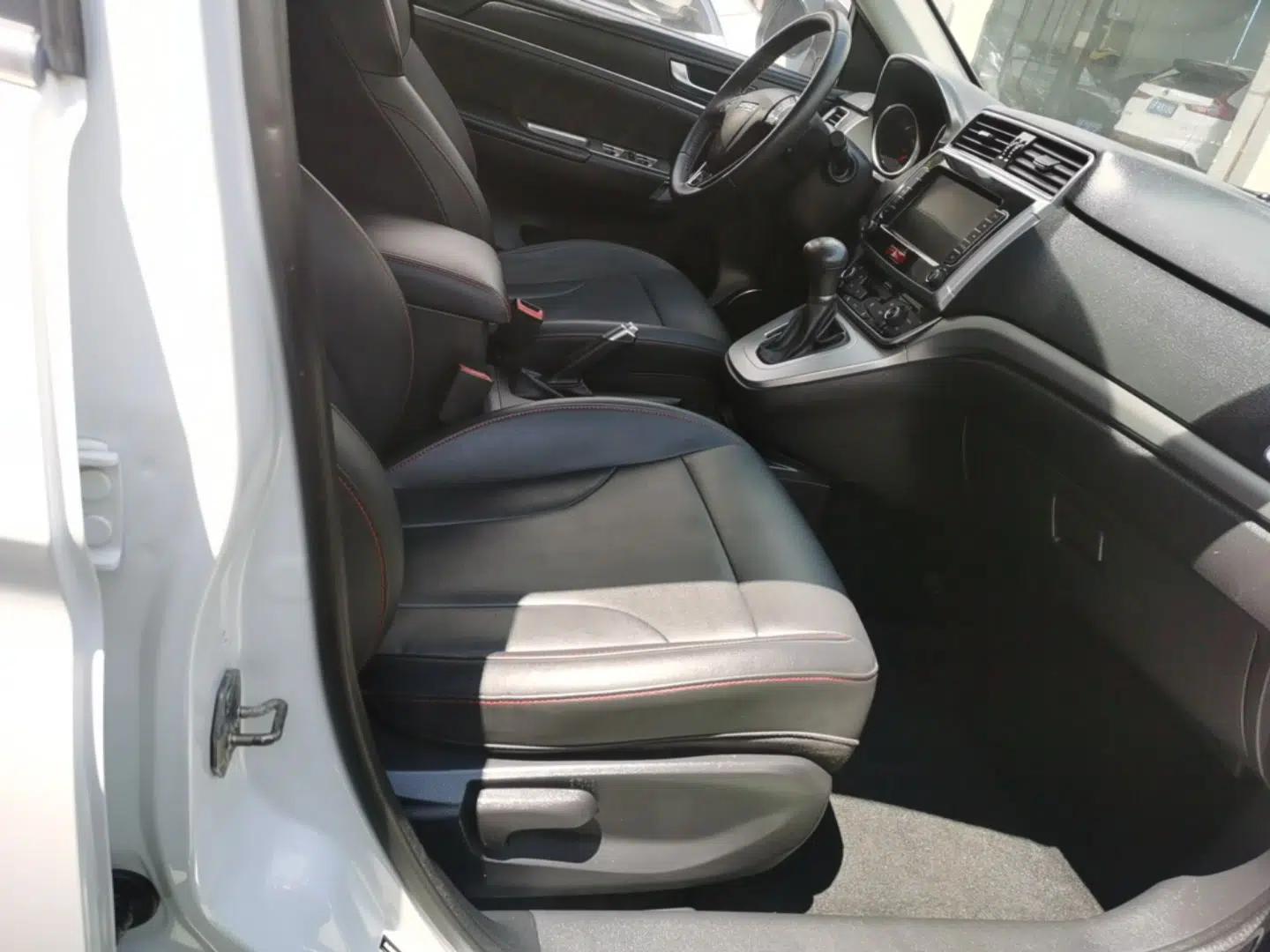 Haval M6 2019 1.5T DCT Two-Wheel Drive Elite Version China VI Standard — миниатюра 19