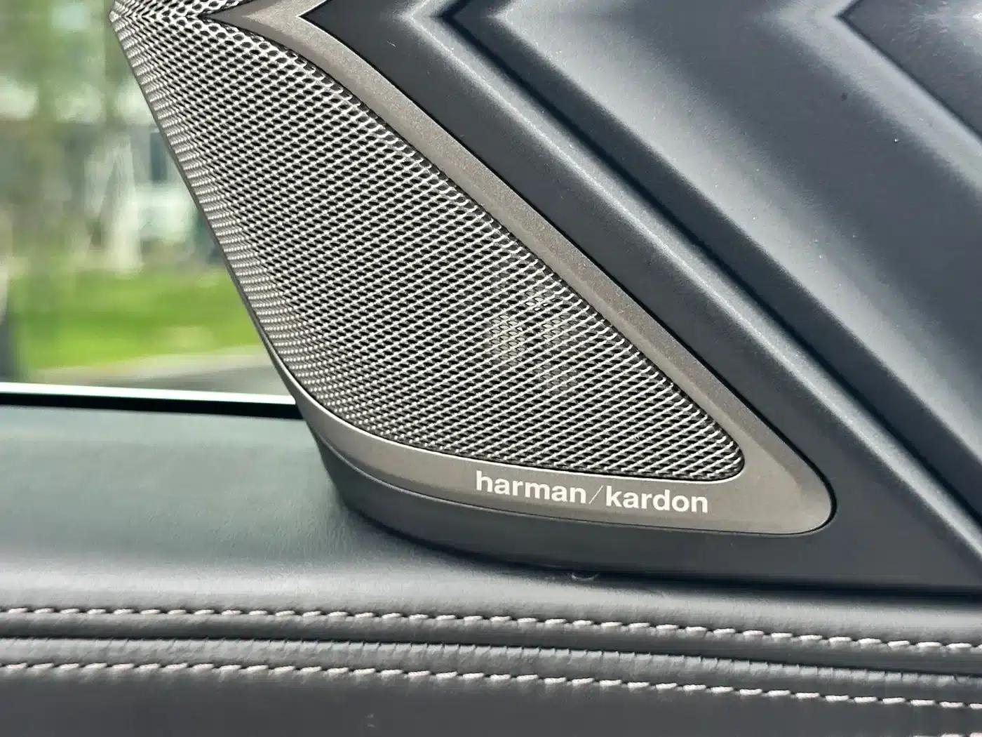 2019 BMW 7 Series 740Li Leading Luxury Package — миниатюра 14