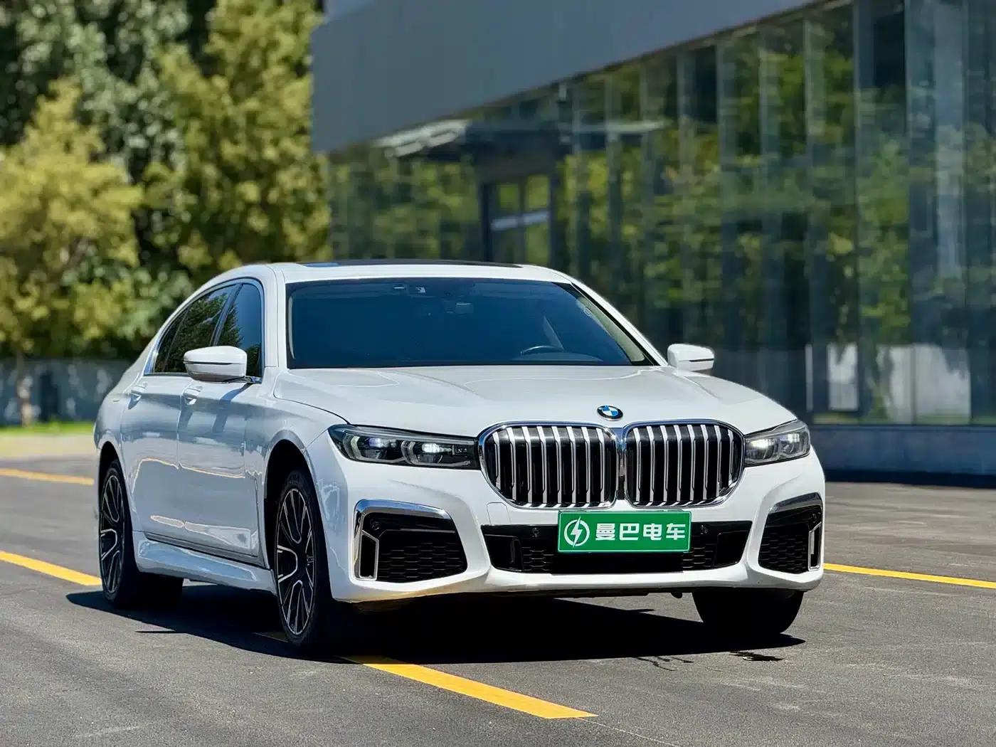 2016 BMW 7 Series 730Li Luxury — миниатюра 3