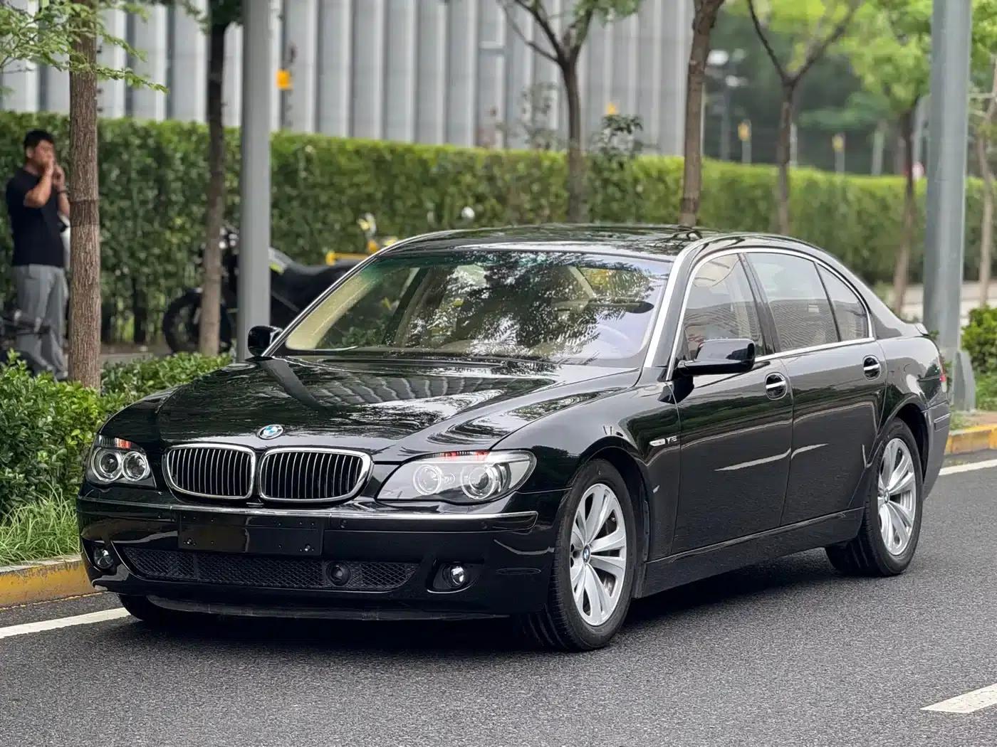 BMW 7 Series 2005 760Li — миниатюра 1