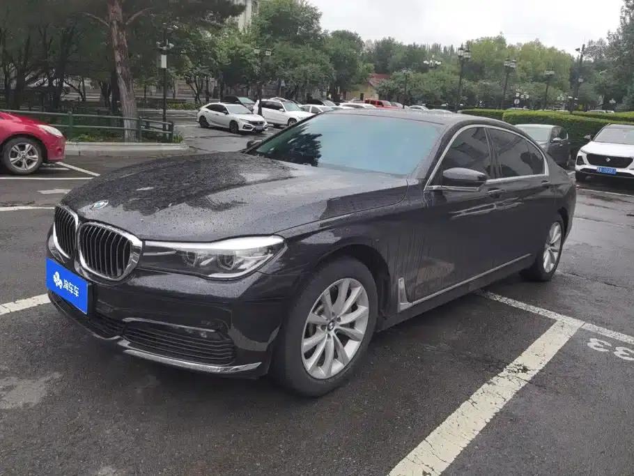 2016 BMW 7 Series 730Li Leading Edition — миниатюра 1
