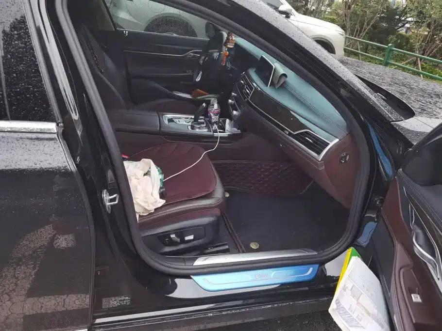 2016 BMW 7 Series 730Li Leading Edition — миниатюра 8