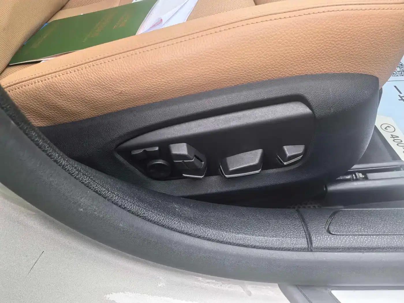 2013 BMW 7 Series 730Li Luxury — миниатюра 21