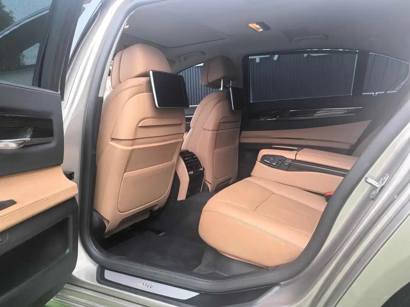 2013 BMW 7 Series 730Li Luxury — миниатюра 6