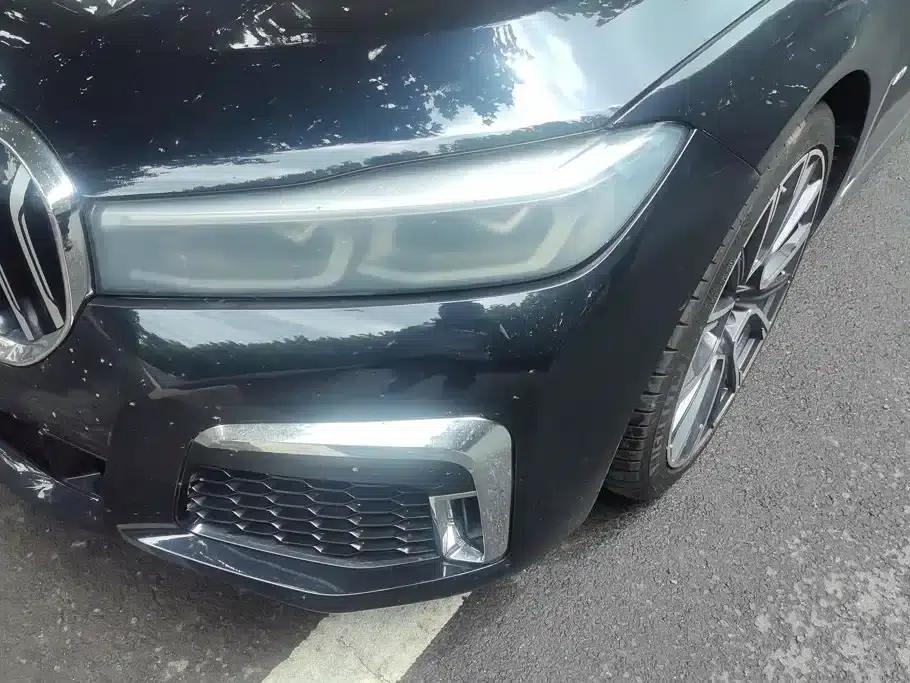 2019 BMW 7 Series 730Li M Sport Package — миниатюра 5