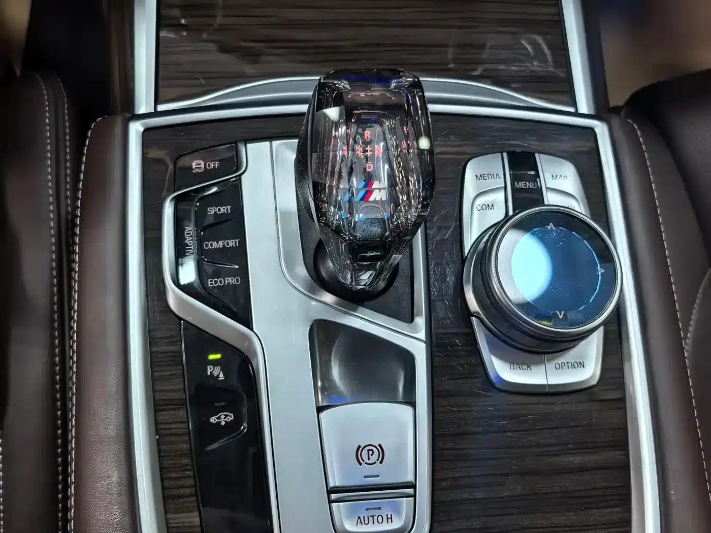 2019 BMW 7 Series Facelift 730Li Luxury Package — миниатюра 23