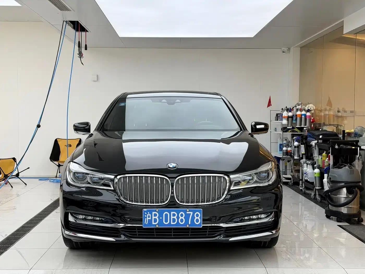 2017 BMW 7 Series 740Li xDrive Luxury — миниатюра 2