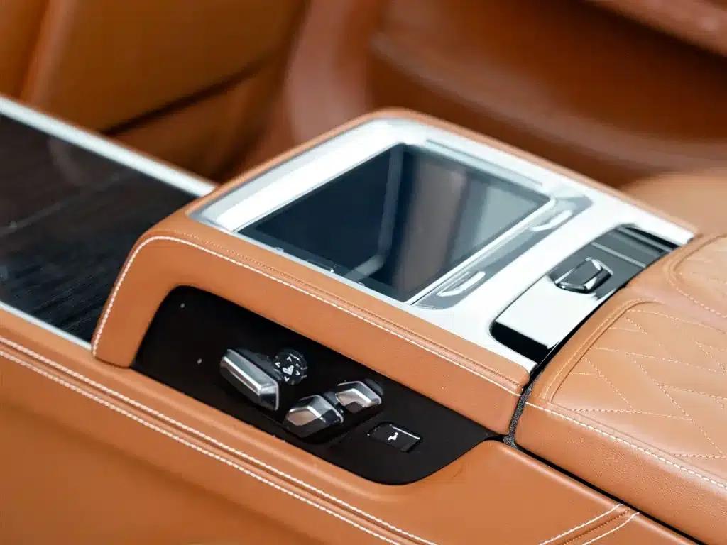 2019 BMW 7 Series Facelift M760Li xDrive V12 Luxury Package — миниатюра 14