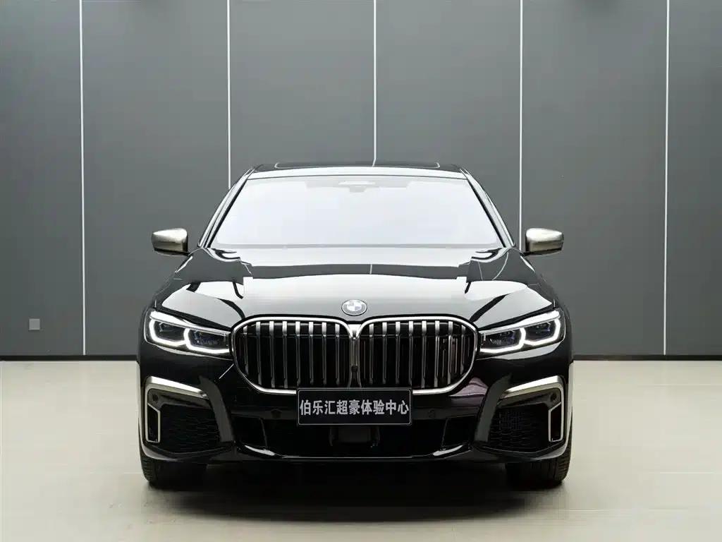 2019 BMW 7 Series Facelift M760Li xDrive V12 Luxury Package — миниатюра 4