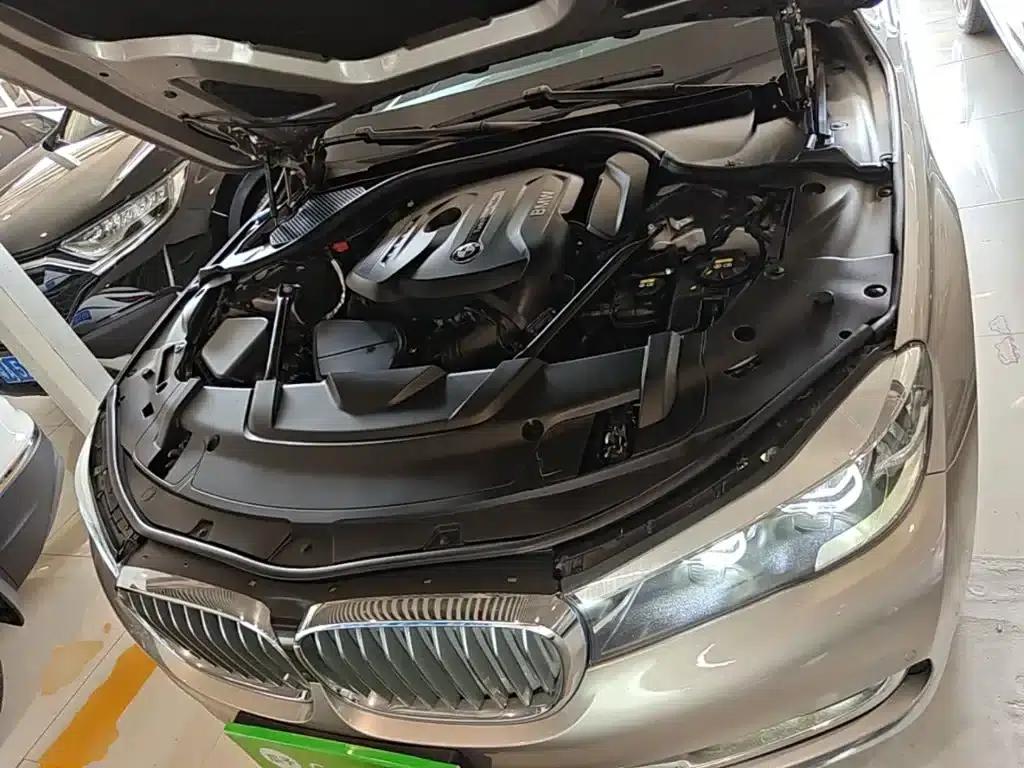 2018 BMW 7 Series 730Li Leading Excellence Package — миниатюра 20