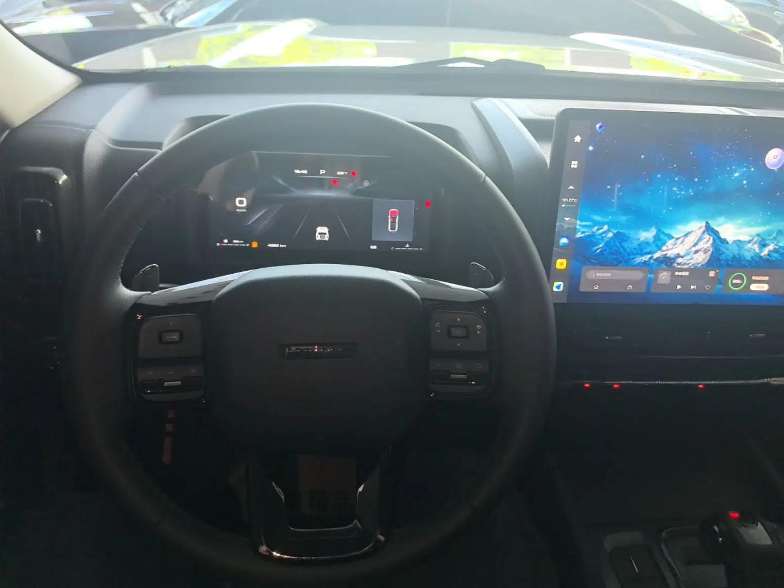 Haval H9 2024 2.0T Gasoline Four-Wheel Drive Explore Edition — миниатюра 12