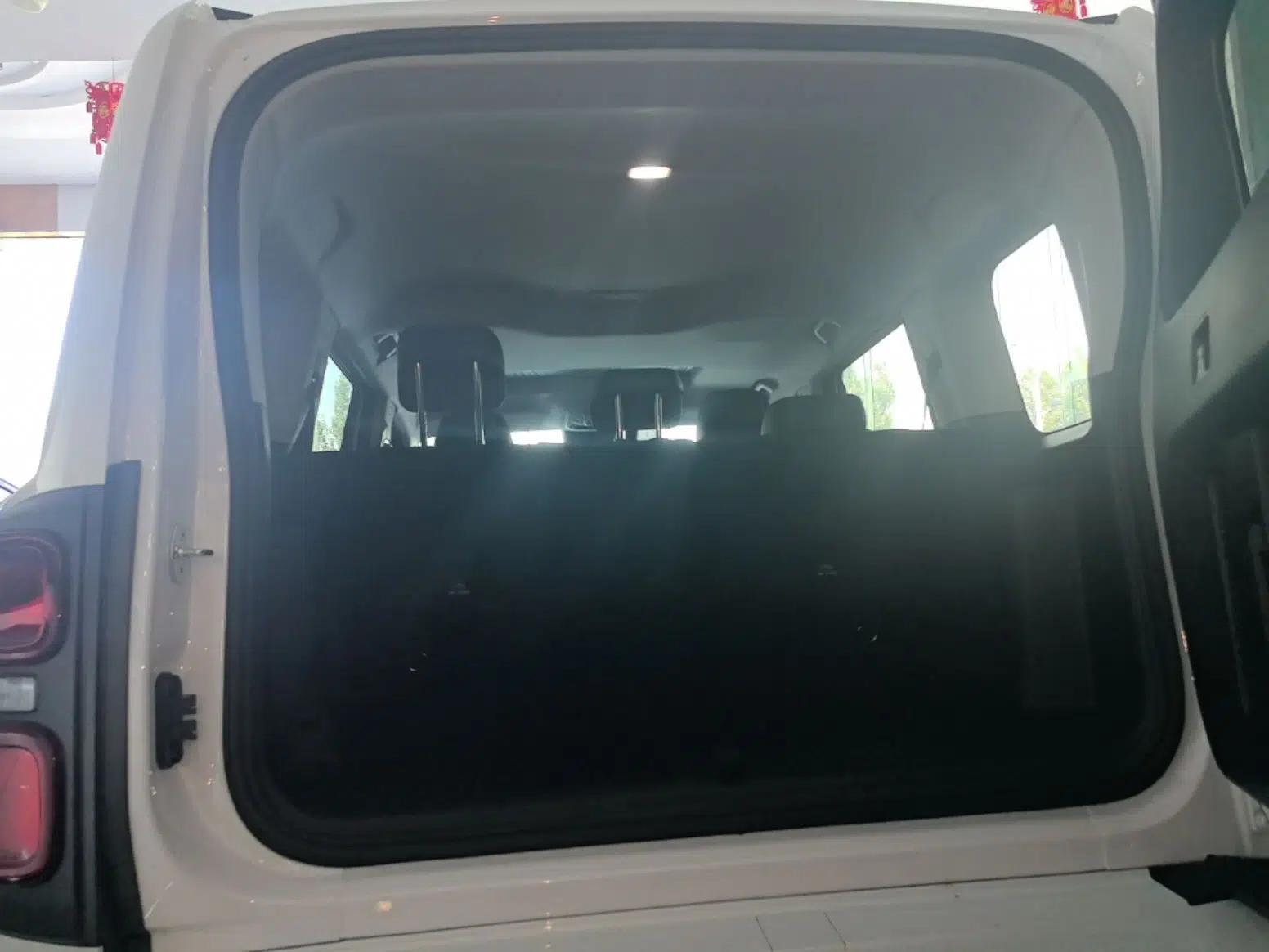 Haval H9 2024 2.0T Gasoline Four-Wheel Drive Explore Edition — миниатюра 22