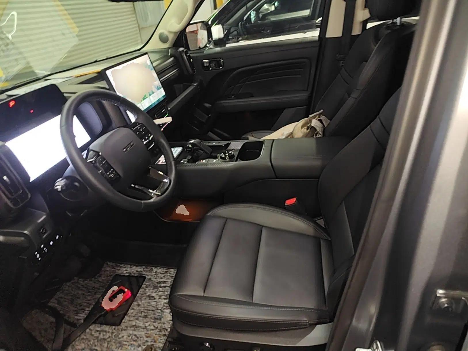 Haval Raptor New Energy 2024 Hi4 145 Cross-Over Edition — миниатюра 17