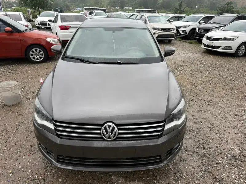 2014 Volkswagen Bora 1.6L Manual Comfort Model — миниатюра 2