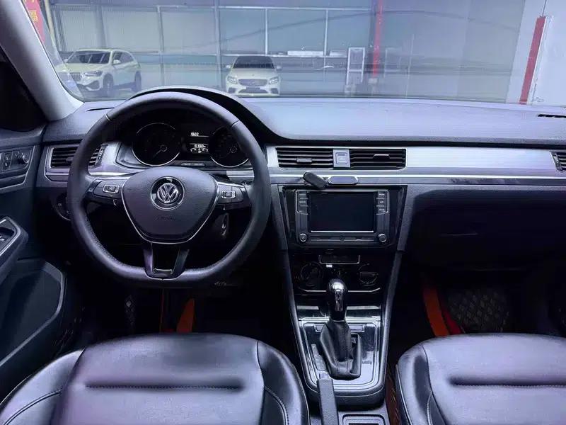2019 Volkswagen Bora Legend 1.5L Automatic Leading Edition (China VI Emission Standard) — миниатюра 5