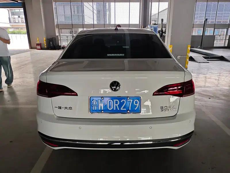 2025 Volkswagen Bora 200TSI DSG Joyful Navigation Edition — миниатюра 4