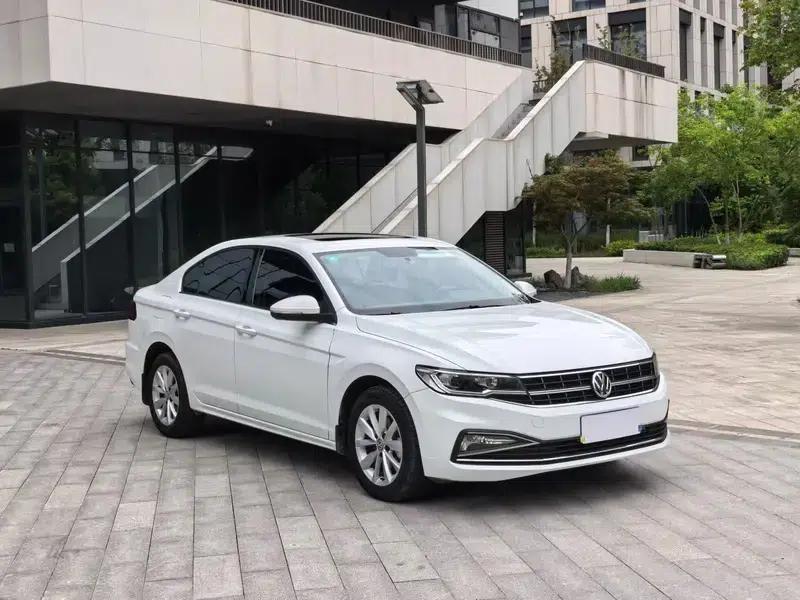 2020 Volkswagen Bora 1.5L Automatic Comfort Model — миниатюра 3