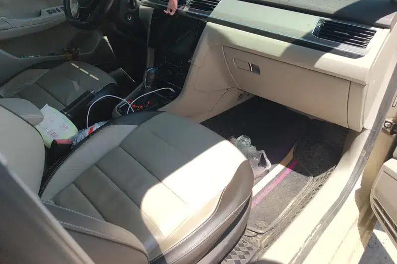 2016 Volkswagen Bora 1.6L Automatic Comfort Model — миниатюра 11