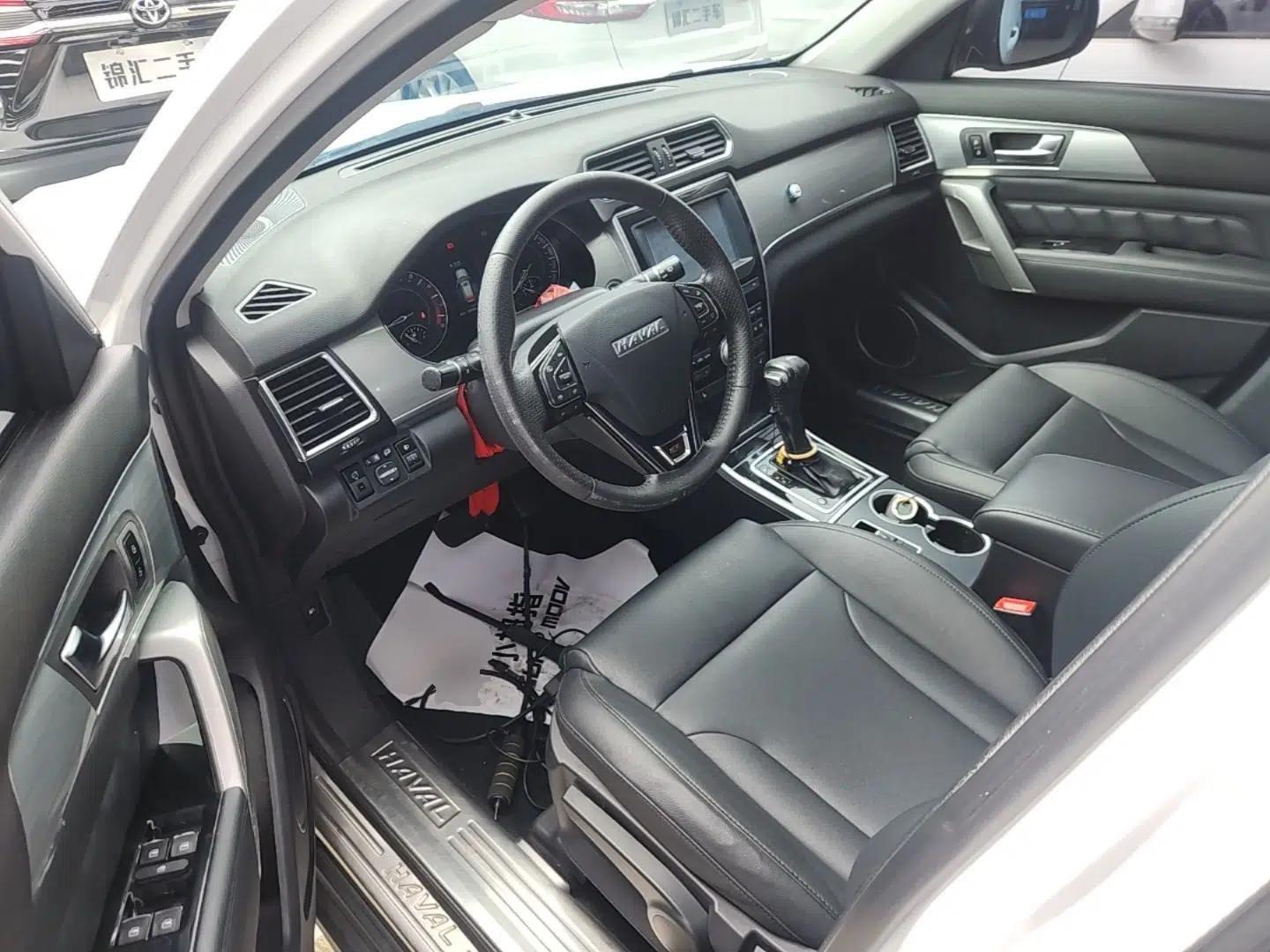 Haval H2 2016 Red-Label 1.5T Automatic Two-Wheel Drive Luxury Model — миниатюра 18