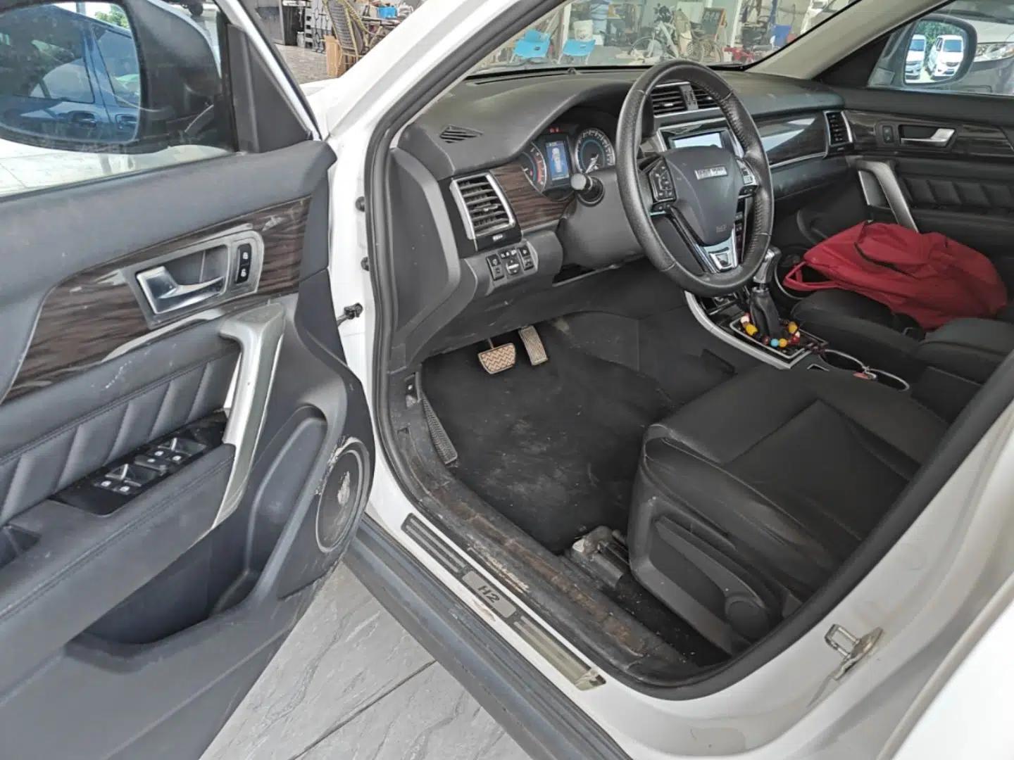 Haval H2 2016 Red-Label 1.5T Automatic Two-Wheel Drive Luxury Model — миниатюра 18