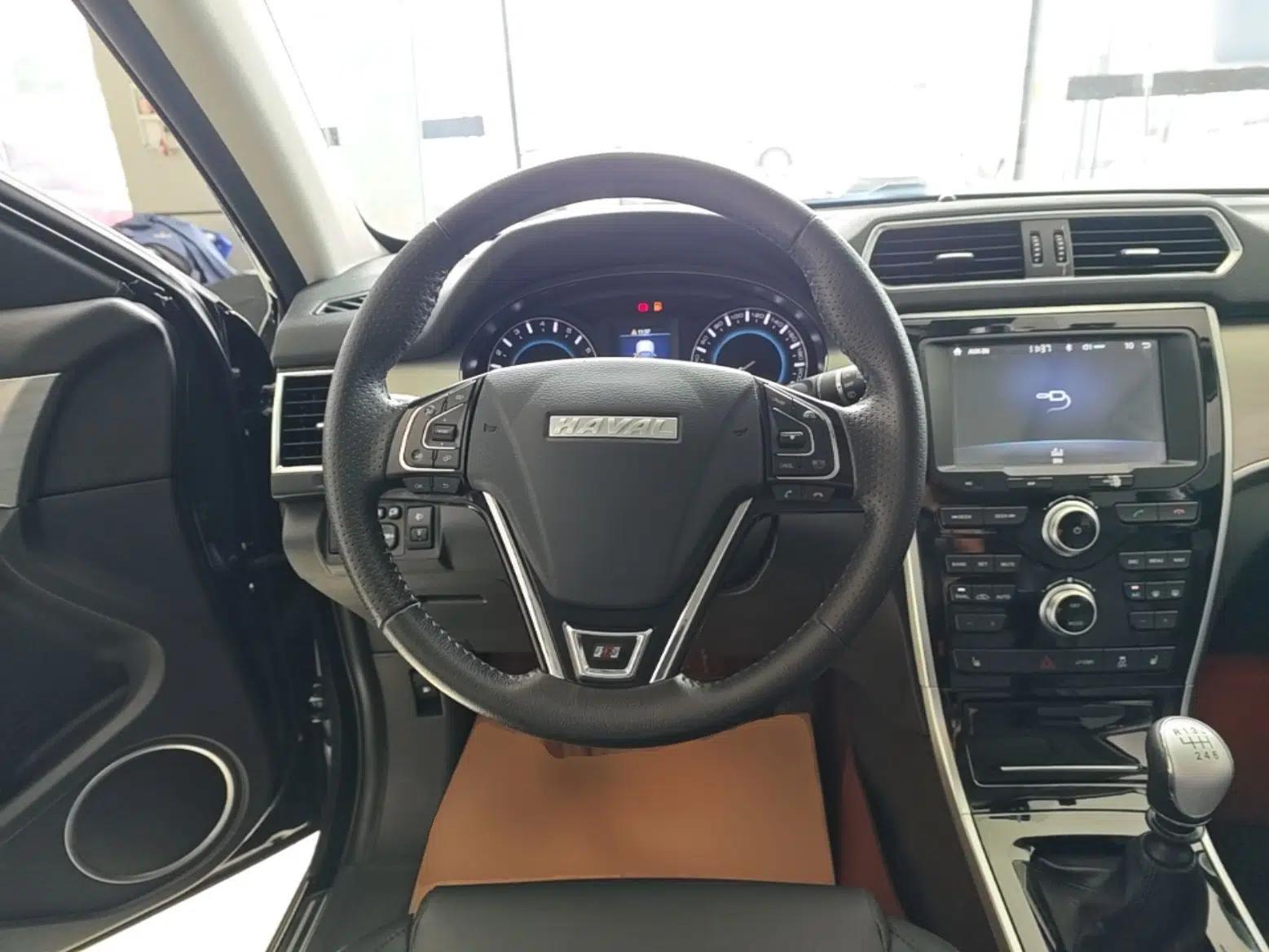 Haval H2 2016 Red-Label 1.5T Manual Two-Wheel Drive Luxury Model — миниатюра 13
