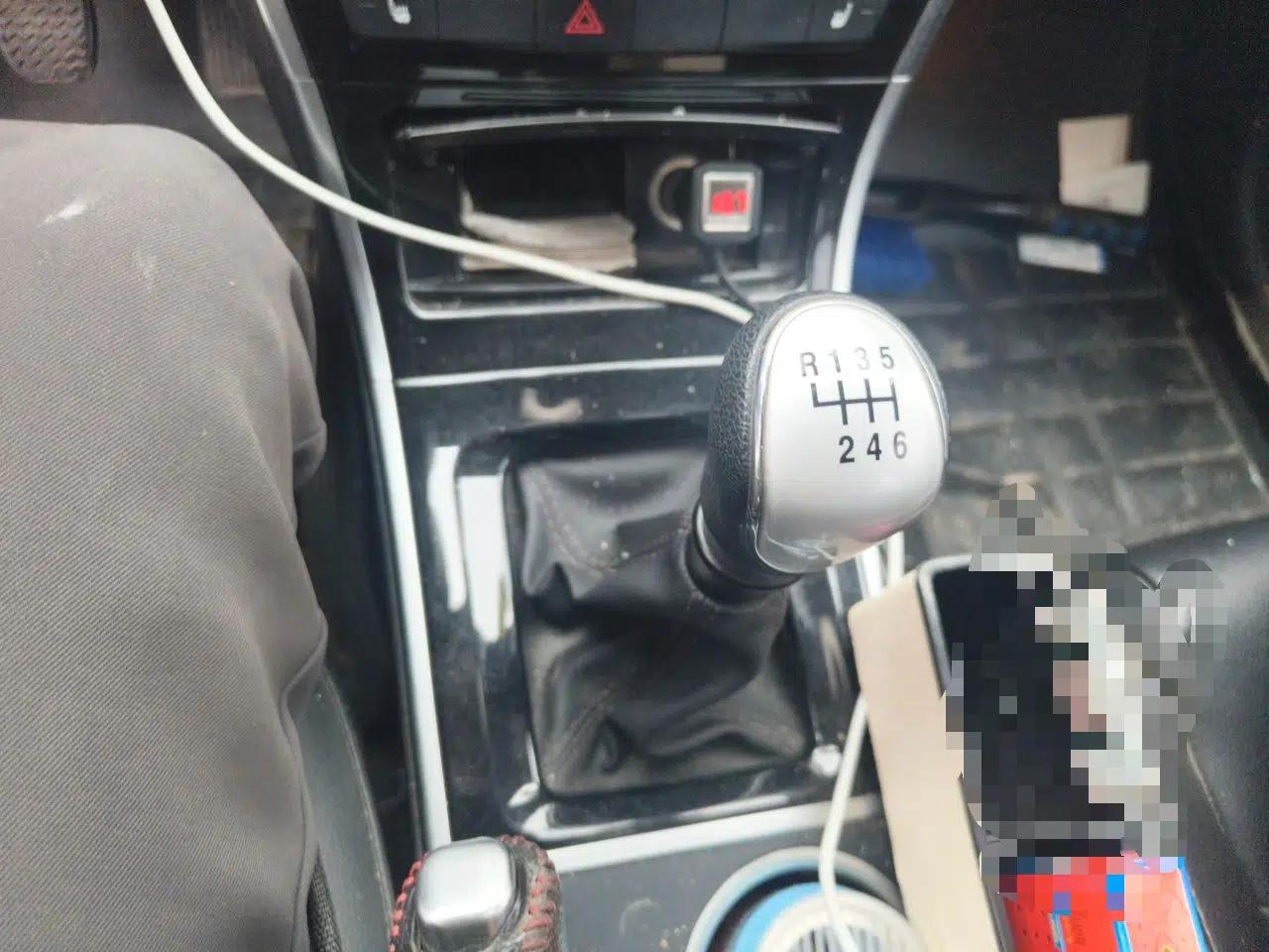 Haval H2 2014 1.5T Manual Two-Wheel Drive Elite Edition — миниатюра 14
