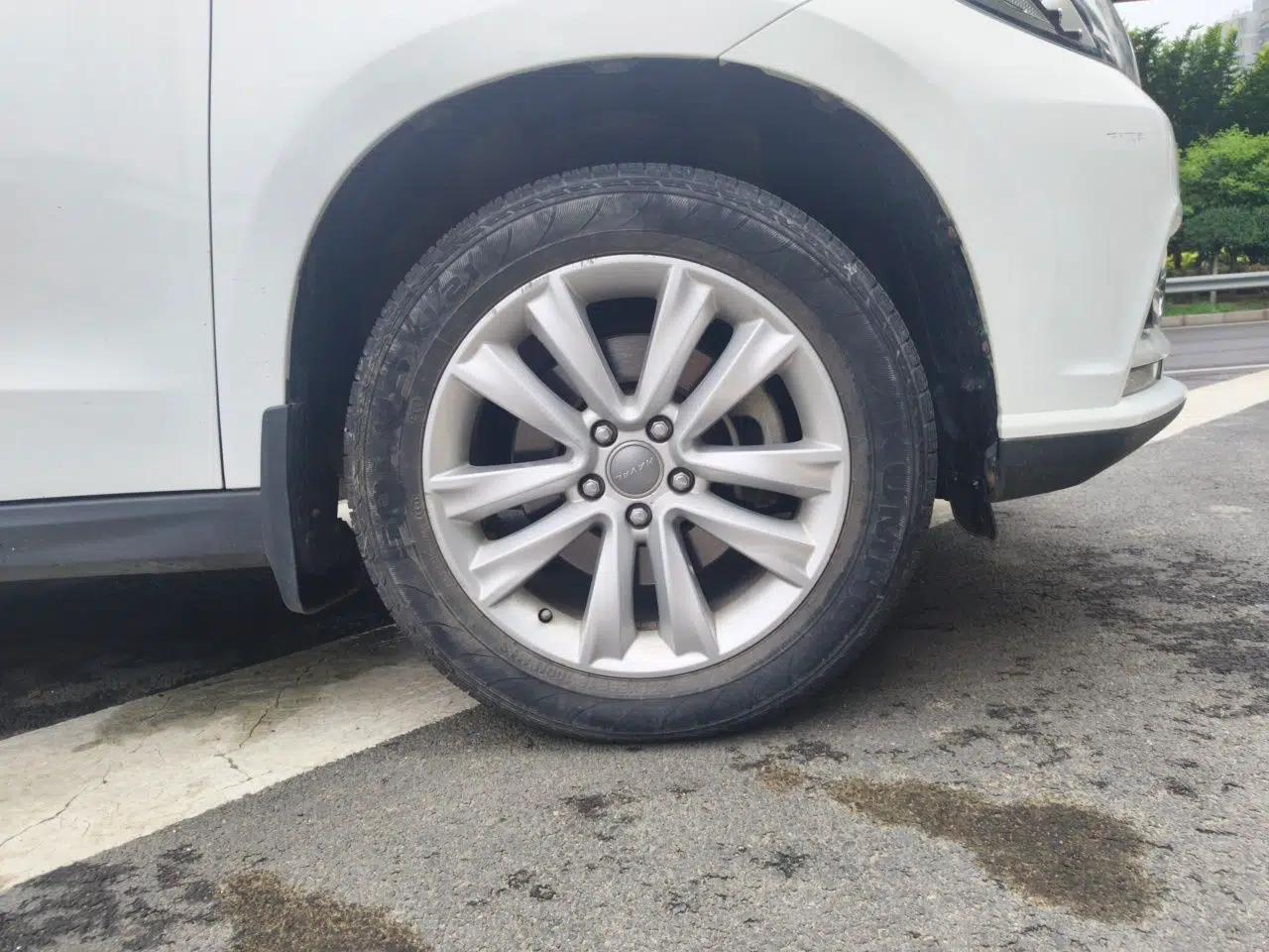 Haval H2 2014 1.5T Manual Two-Wheel Drive Elite Edition — миниатюра 8