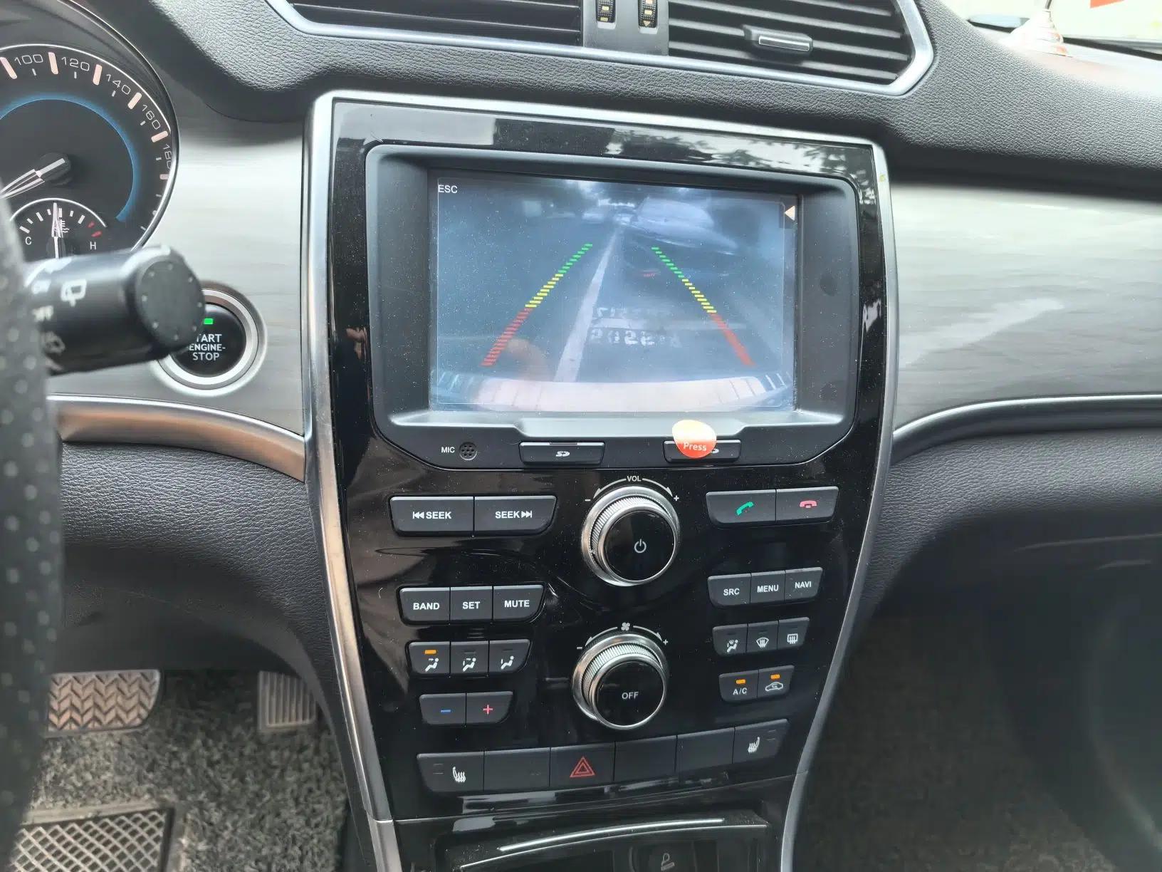Haval H2 2015 1.5T Automatic Two-Wheel Drive Elite Edition — миниатюра 13