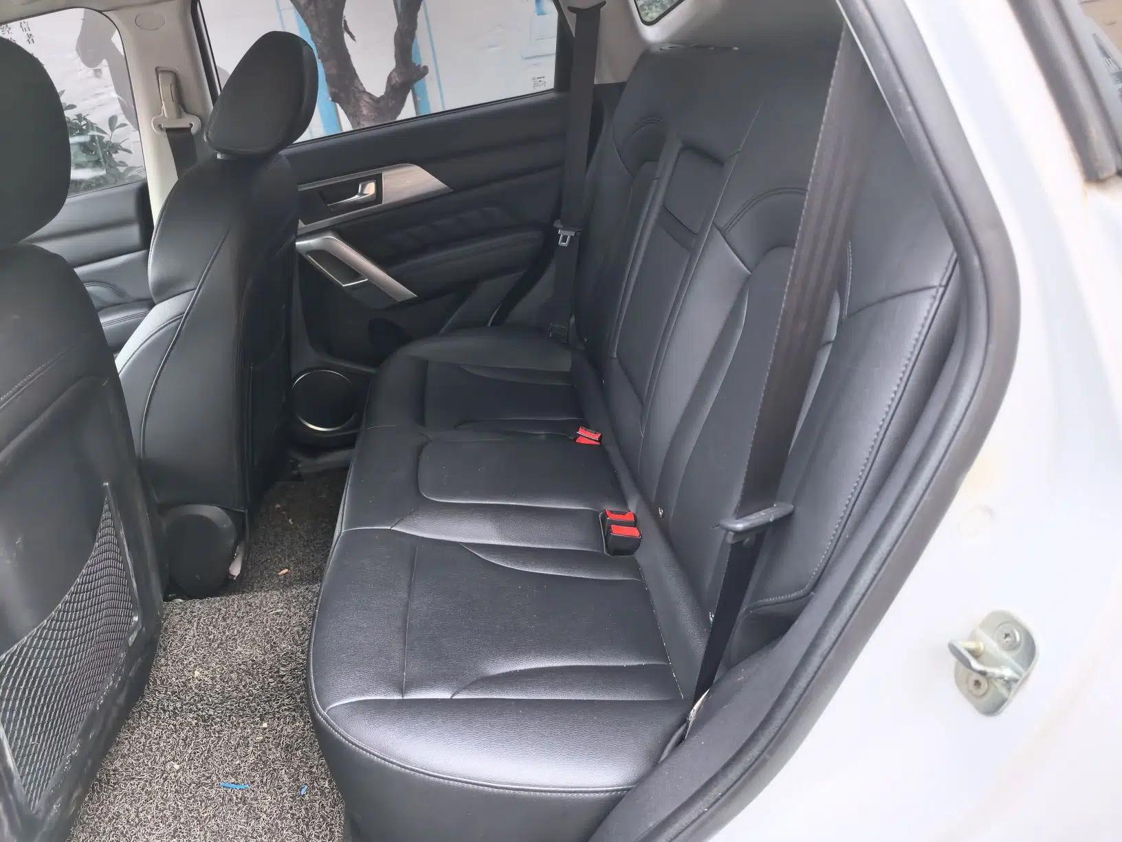 Haval H2 2015 1.5T Automatic Two-Wheel Drive Elite Edition — миниатюра 17