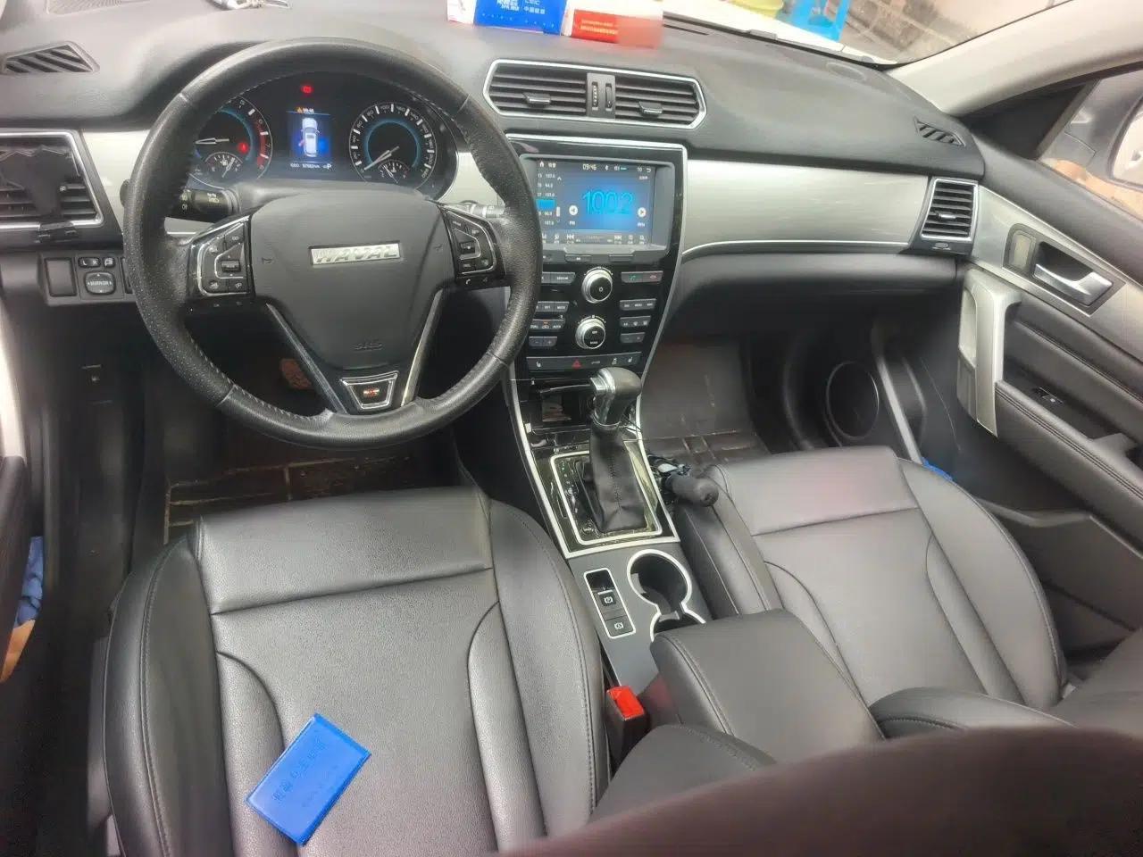 Haval H2 2017 Red-Label 1.5T Automatic Two-Wheel Drive Luxury Model — миниатюра 9