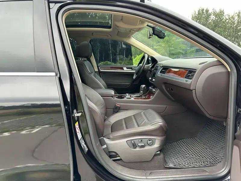 2014 Touareg 3.0TSI Elite Edition — миниатюра 24