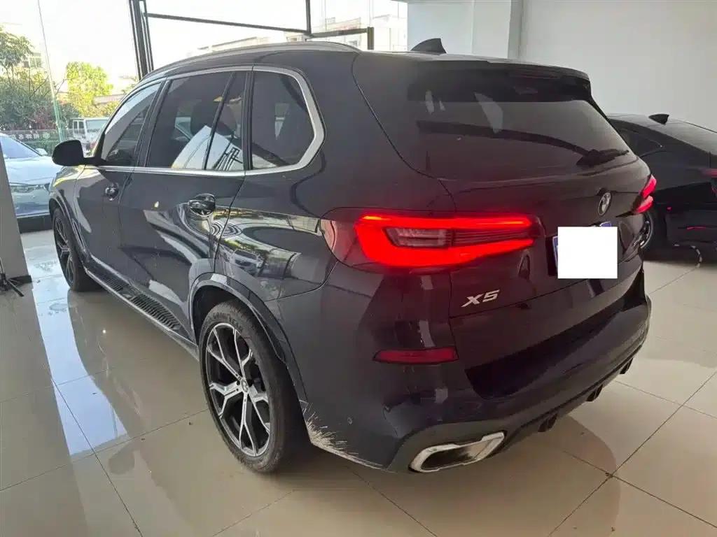 BMW X5 2022 Facelift xDrive 40Li M Sport Package — миниатюра 1