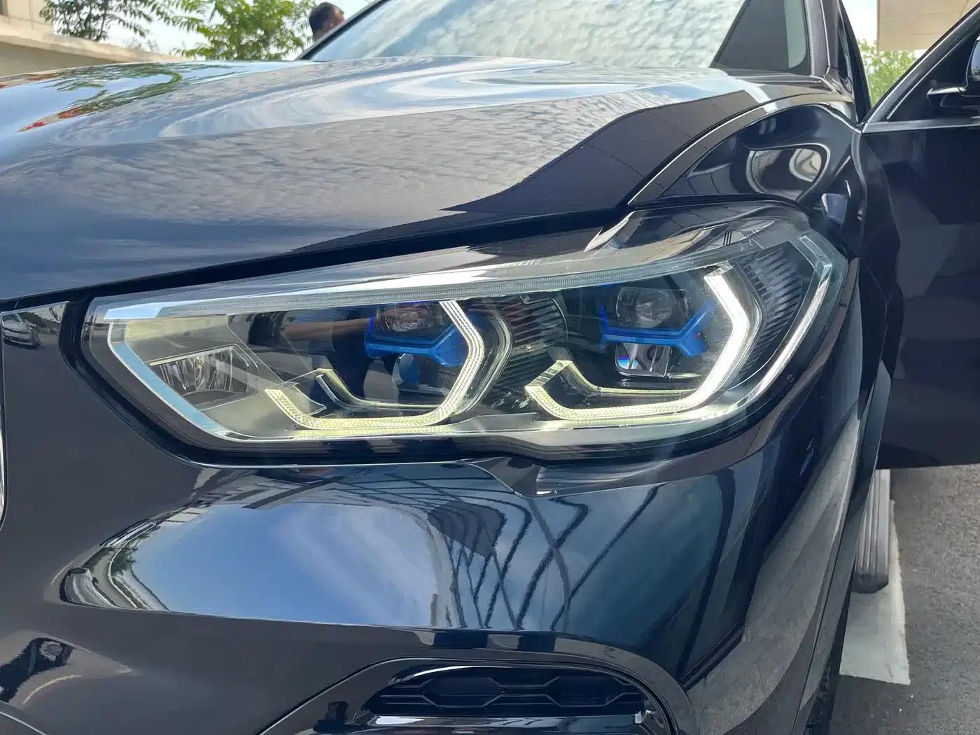 BMW X5 2023 xDrive 30Li Luxury M Sport Package — миниатюра 22