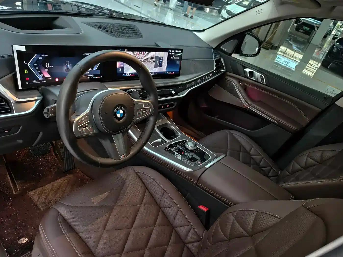 BMW X5 2023 xDrive 30Li Luxury M Sport Package — миниатюра 9