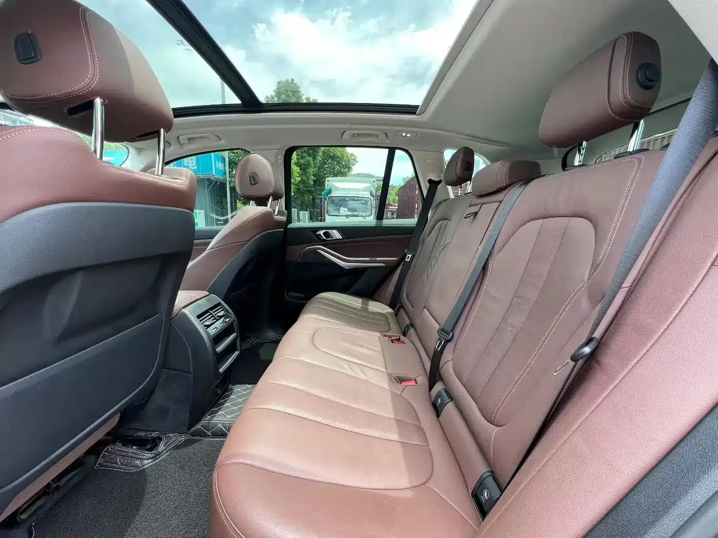 BMW X5 2022 xDrive 30Li M Sport Package — миниатюра 5