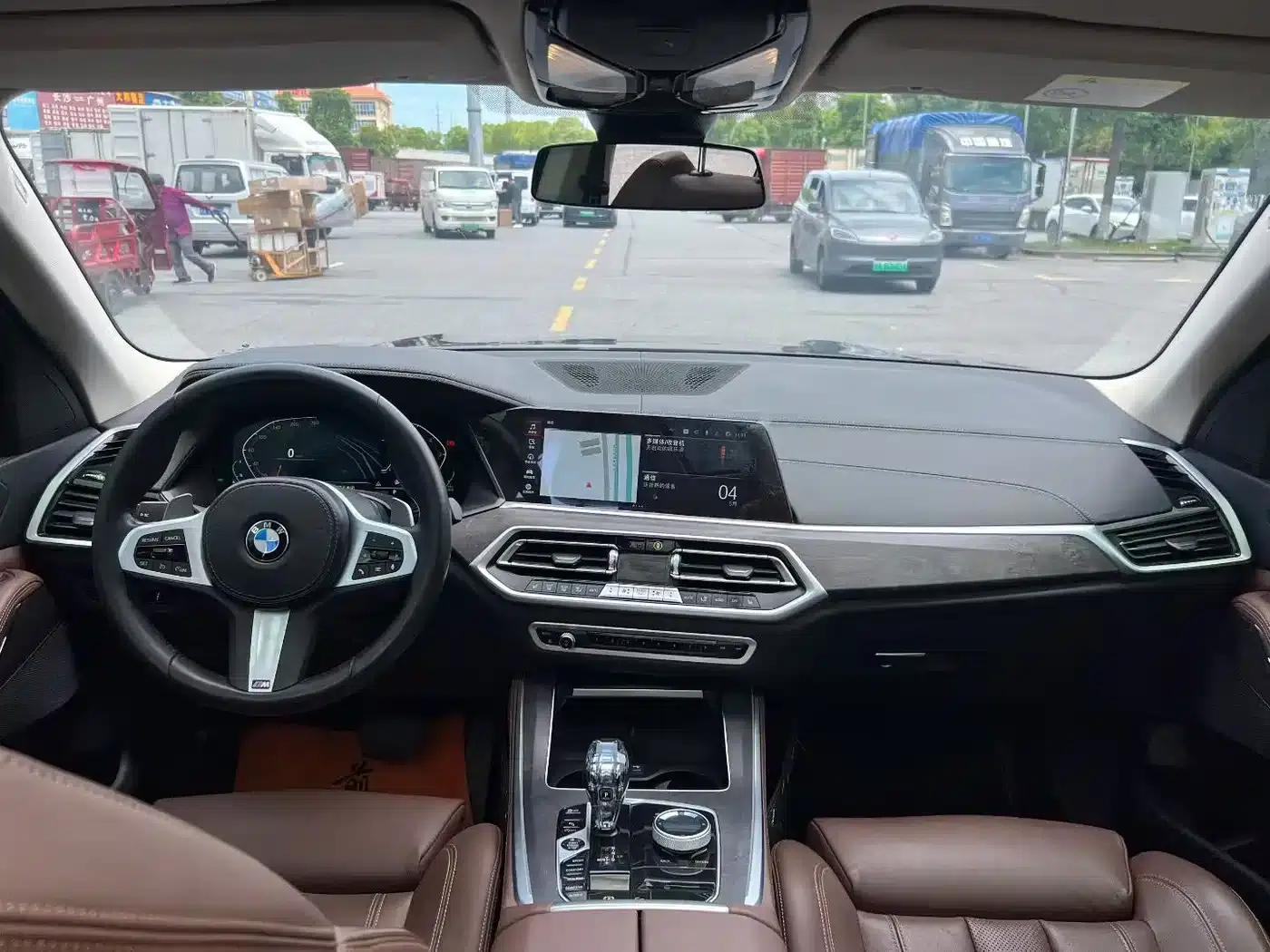 BMW X5 2022 xDrive 30Li M Sport Package — миниатюра 6