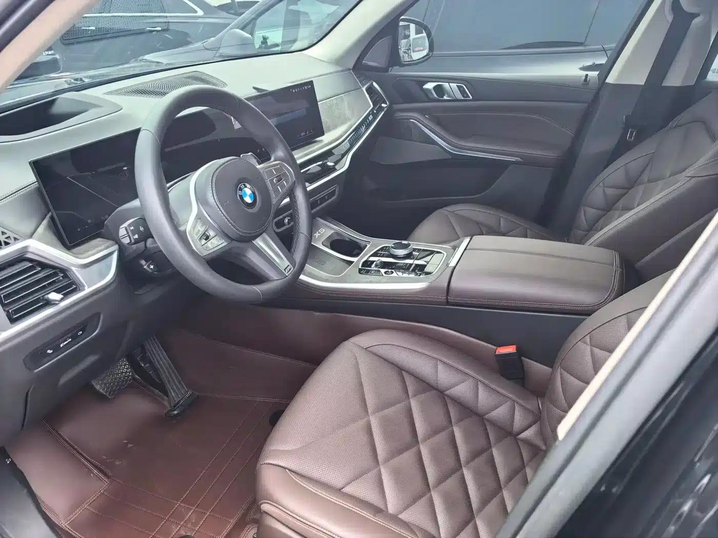 BMW X5 2023 xDrive 30Li M Sport Shadow Edition — миниатюра 7