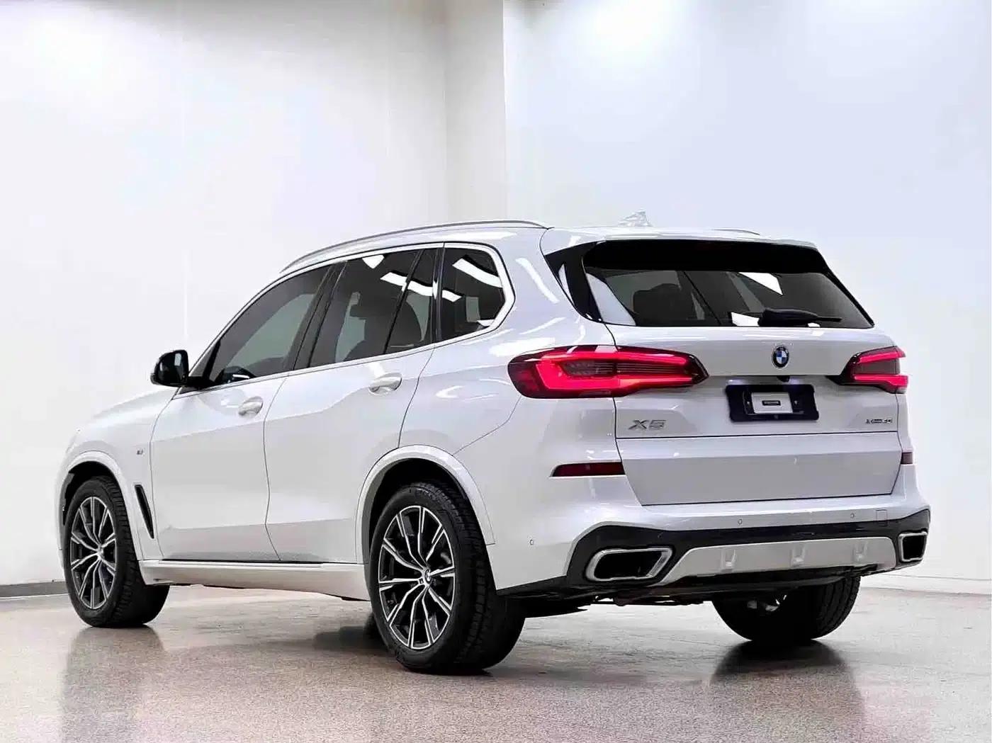 2021 BMW X5 xDrive40i M Sport Package (Imported) — миниатюра 6