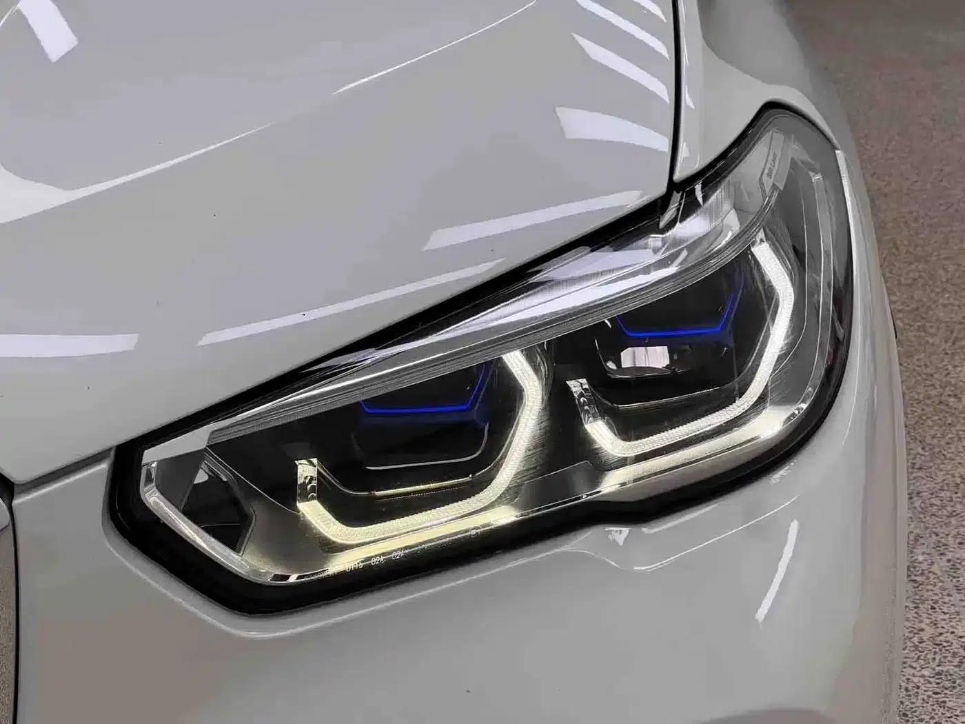 2021 BMW X5 xDrive40i M Sport Package (Imported) — миниатюра 8