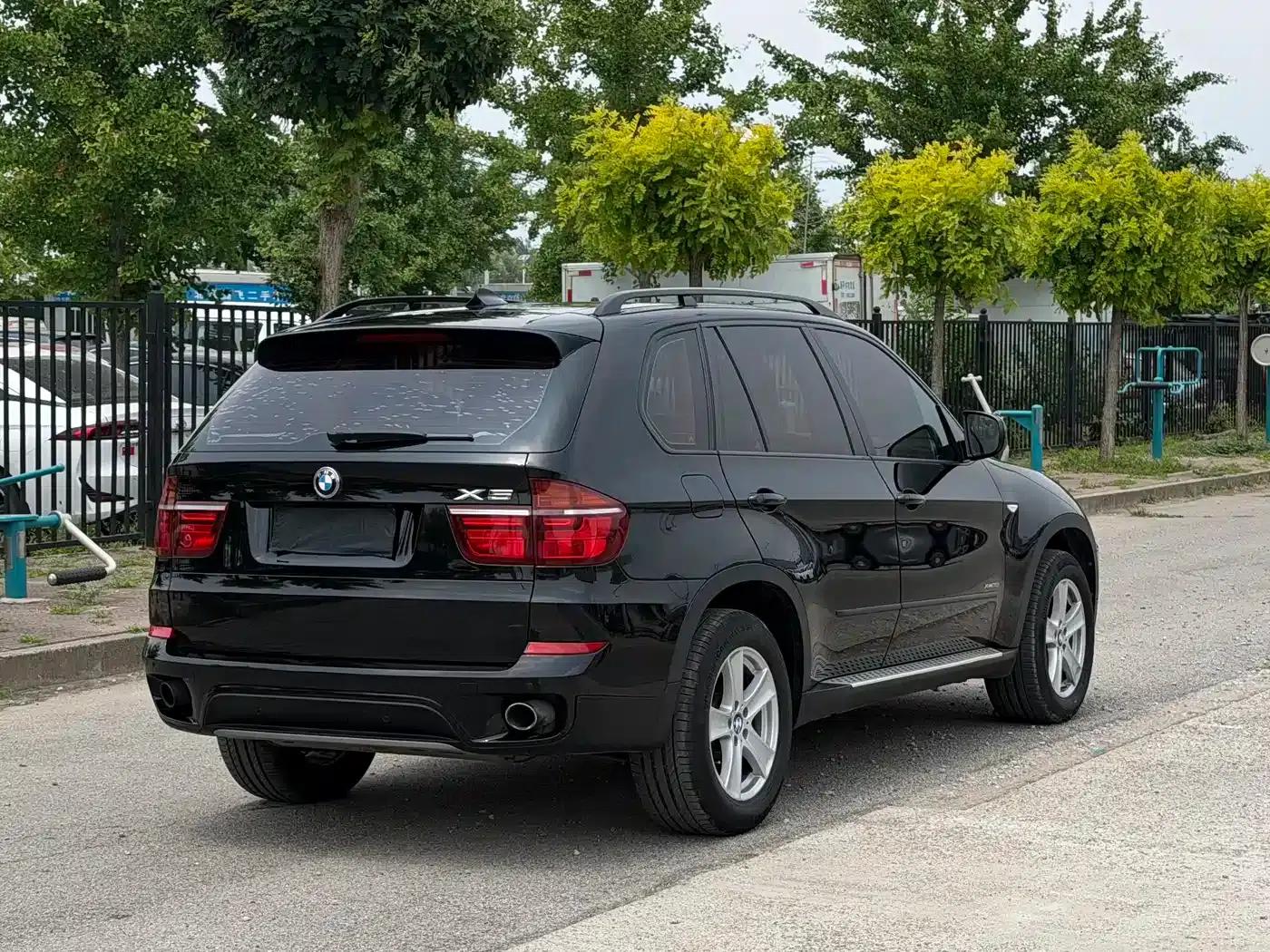 2011 BMW X5 xDrive35i Luxury (Imported) — миниатюра 4